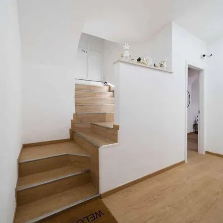 Roomssixty-five 3*