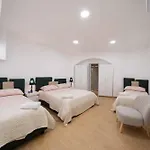 Roomssixty-five 3*