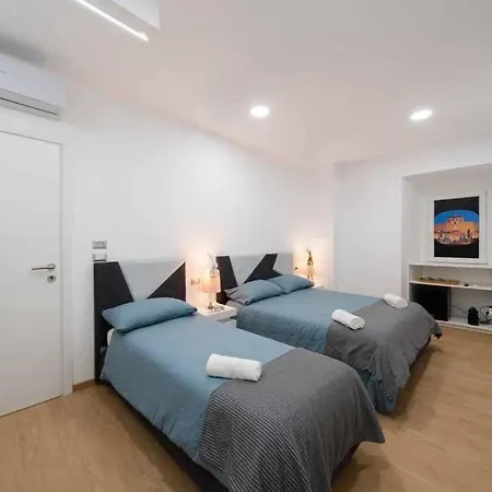 Roomssixty-five Panzió 3*