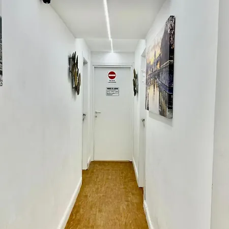 Bed & Breakfast Roomssixty-five 3*